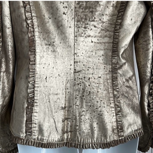 Amorimiei Milan Distressed Gold Leather Blazer with ruffle details, Size 10 - Picture 8 of 15